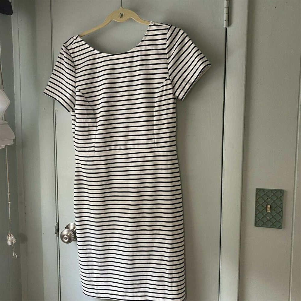 Banana Republic Sheath Dress Black White Striped Low Scoop Back Size 10